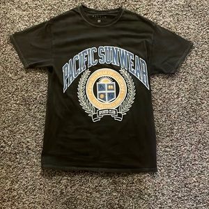 Graphic Tee, Size women small, brand pacsun